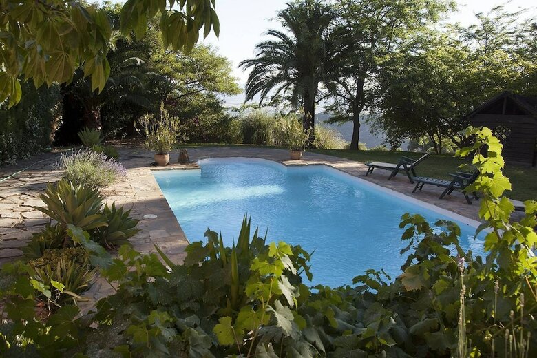 Agroturismo La Almu�a