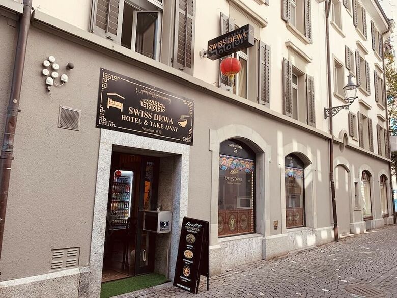 Hotel Bed & Breakfast Swiss Dewa