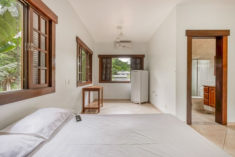 Hotel Oyo Eco Pousada E Hostel Abadia