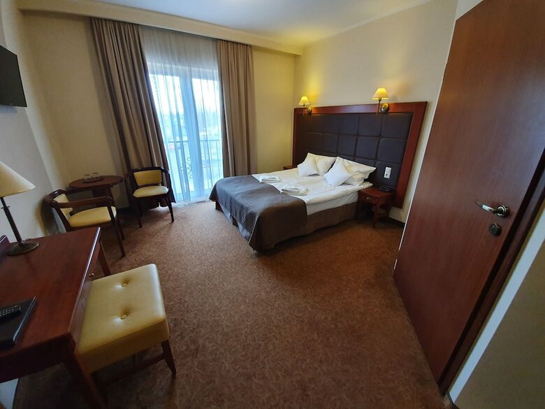 Hotel Gniecki