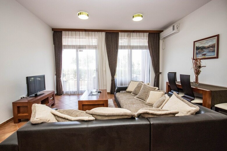 Apartments Zara