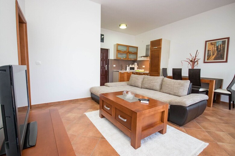 Apartments Zara