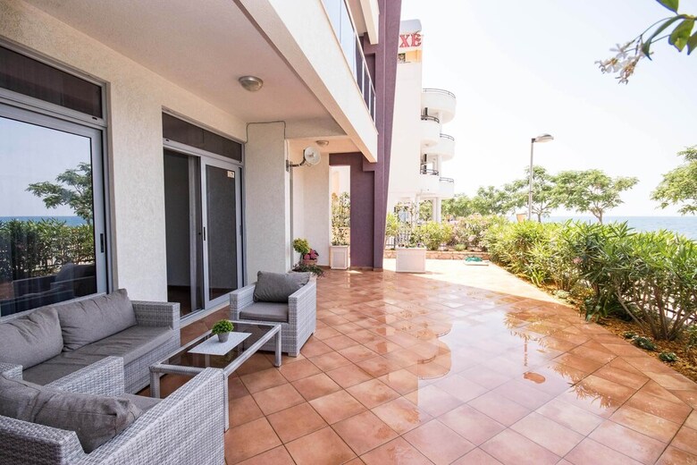 Apartments Zara