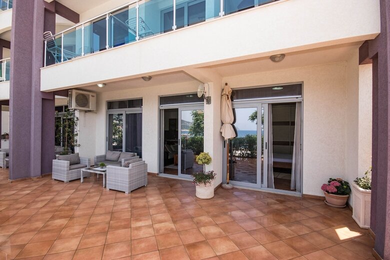 Apartments Zara