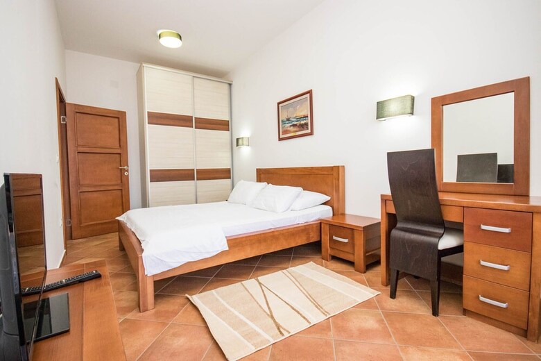 Apartments Zara