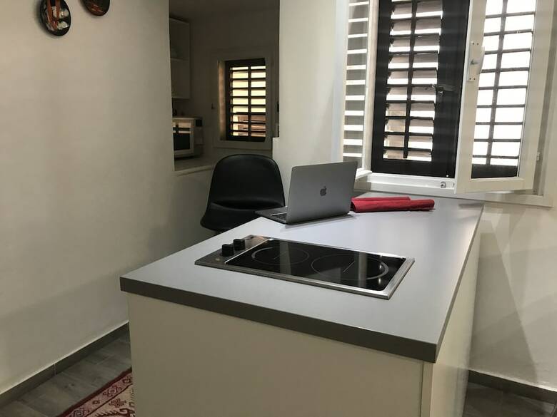 Apartamentos Enero Stari Grad