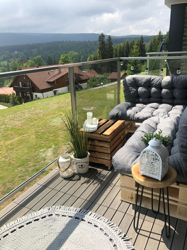 Rentplanet  Apartamenty Izerska