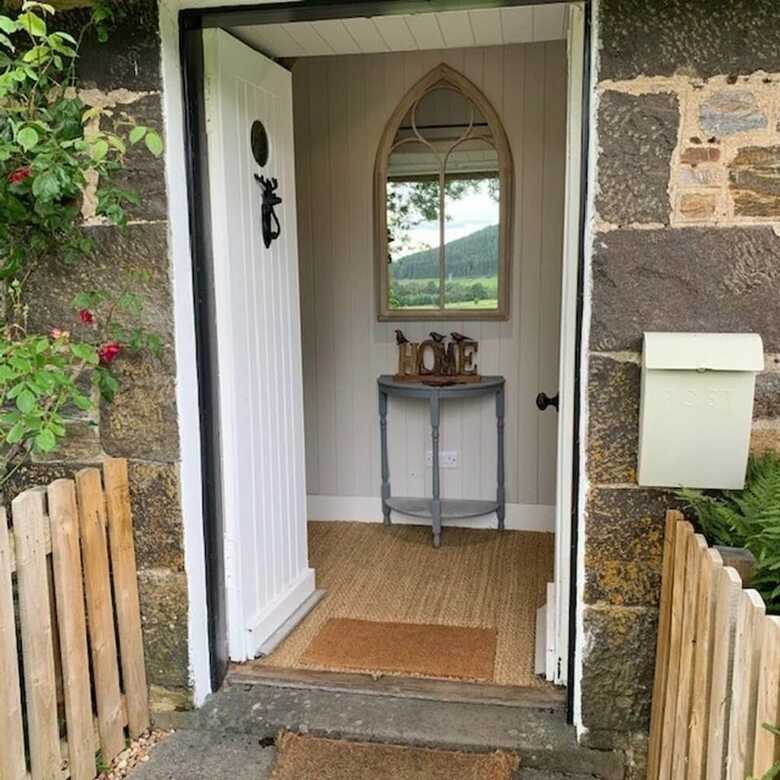 A Fairytale Thatched Highland Cottage