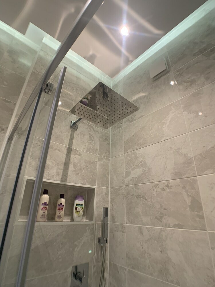 Apartamentos Stylish Central Flat 10min From Beach