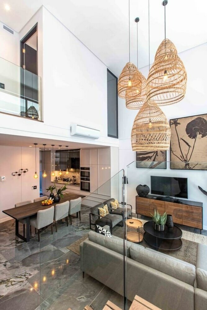 Bradway Apartments