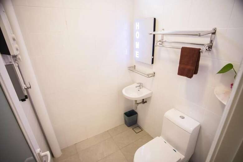 Hotel Tas 96 Inn