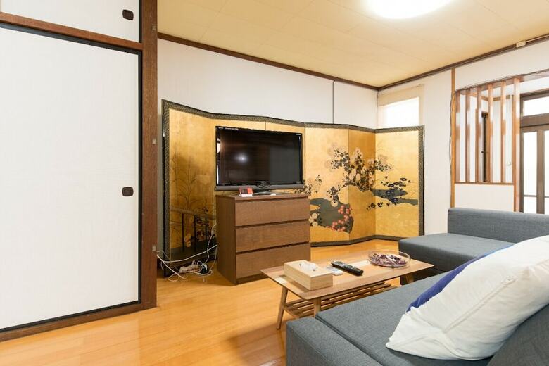 Naha Asahibashi Condominium Holiday