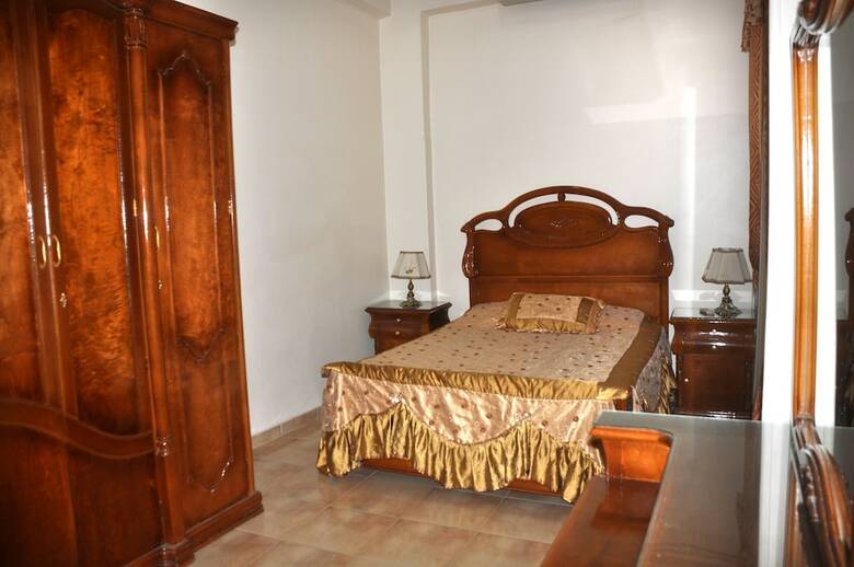 Apartamentos Karnak Flats