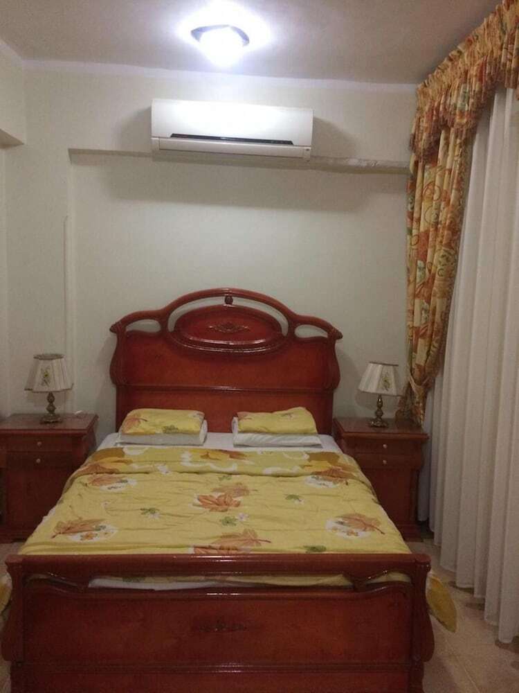 Apartamentos Karnak Flats