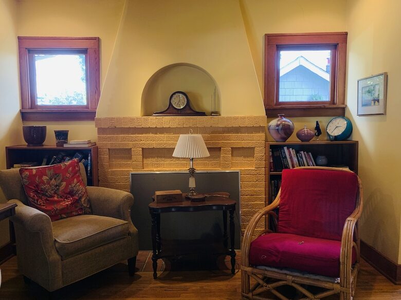 Rustic Comfort On Green Lake
