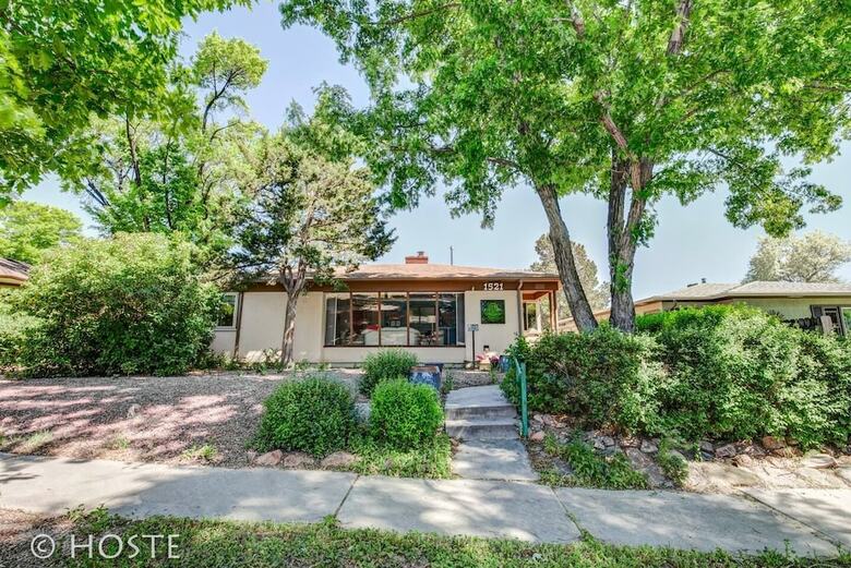 3bdmid-century Modernhot Tub, Grill, Close To Dt