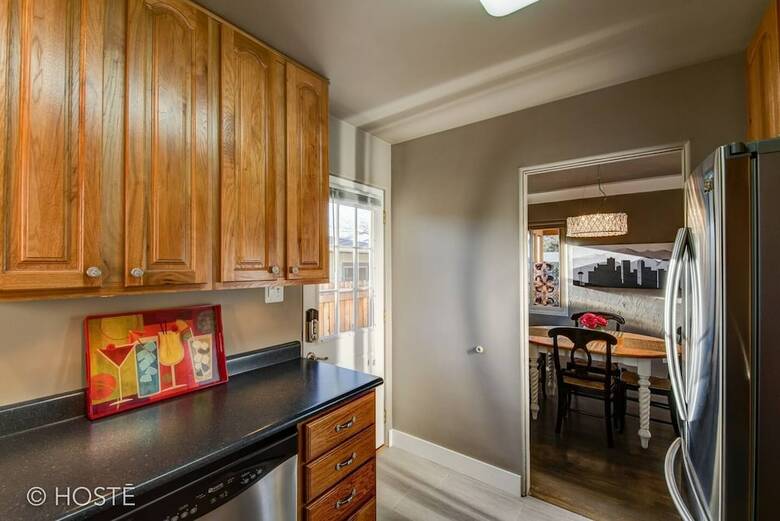 3bdmid-century Modernhot Tub, Grill, Close To Dt