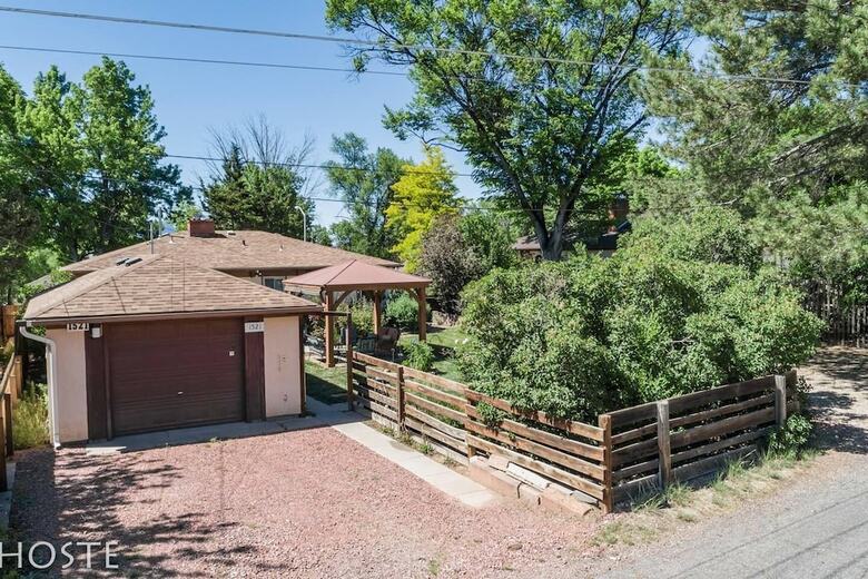 3bdmid-century Modernhot Tub, Grill, Close To Dt