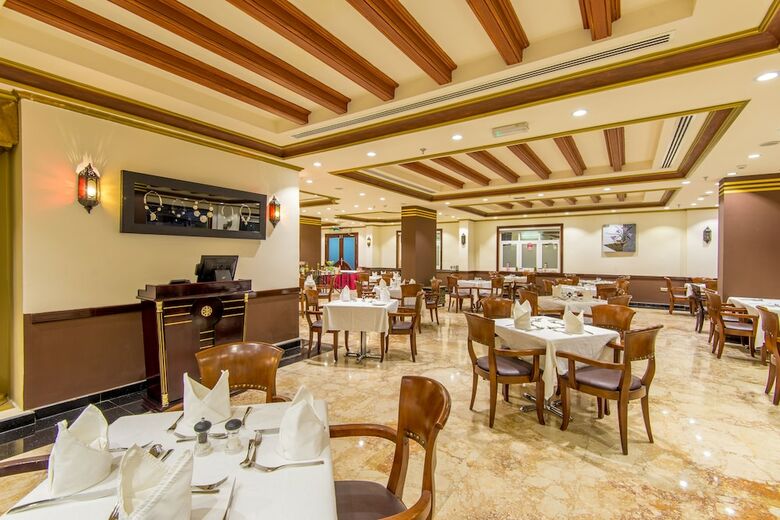 Waves International Hotel