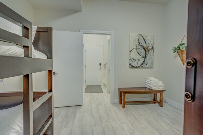Apartamento Modern Rooftop Patio New-build Townhome In Cos
