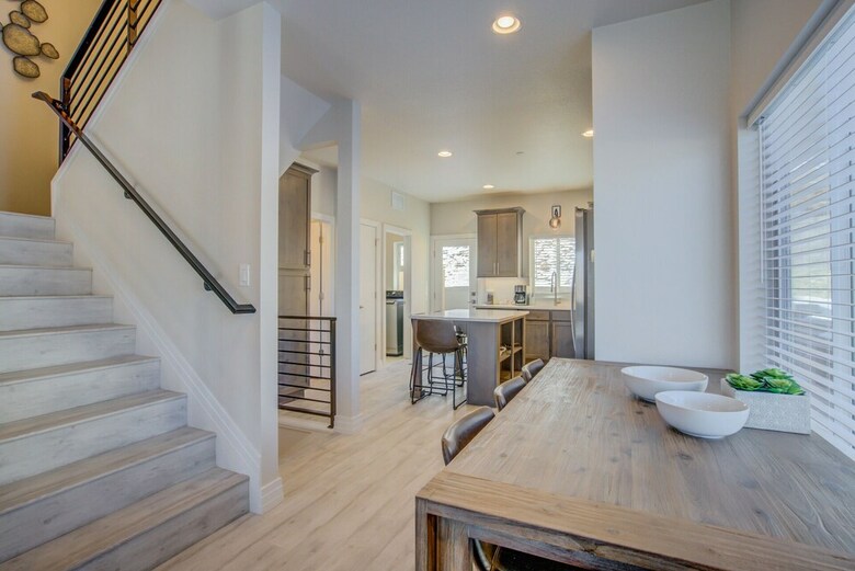 Apartamento Modern Rooftop Patio New-build Townhome In Cos