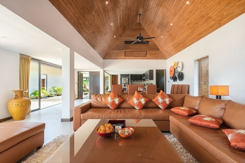 5 Bedroom Sea View Villa Bubbles