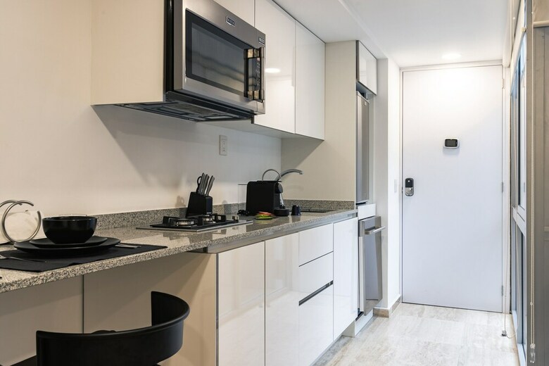 Apartamento Comfortable Brand-new Studio In Hip�dromo
