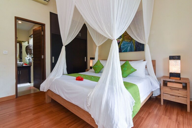 Villa Intan Legian Bali