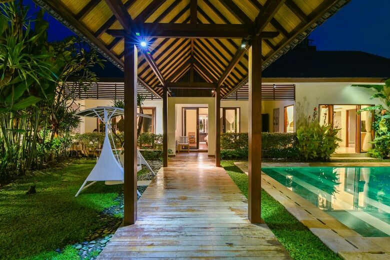 Villa Intan Legian Bali