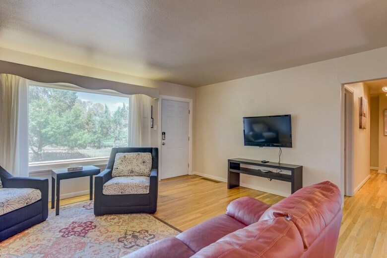 Colorado Springs Golf Value! 3 Bds, Dog-friendly
