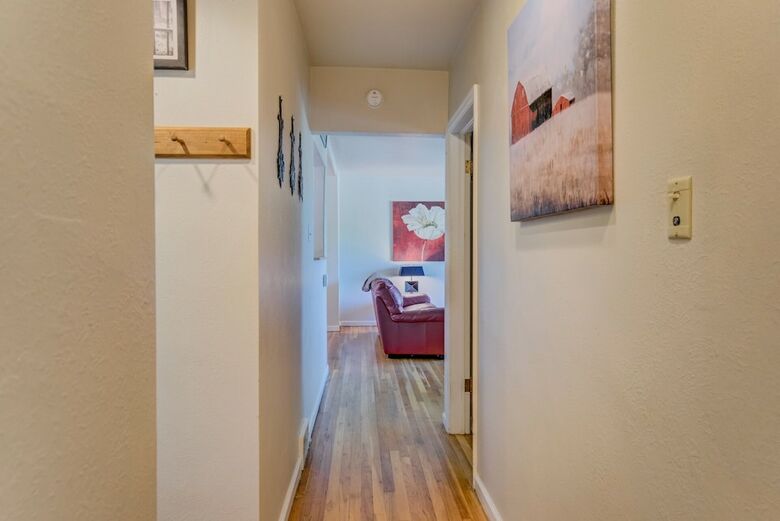 Colorado Springs Golf Value! 3 Bds, Dog-friendly