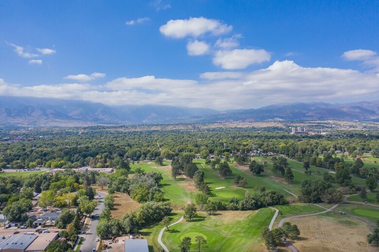 Colorado Springs Golf Value! 3 Bds, Dog-friendly