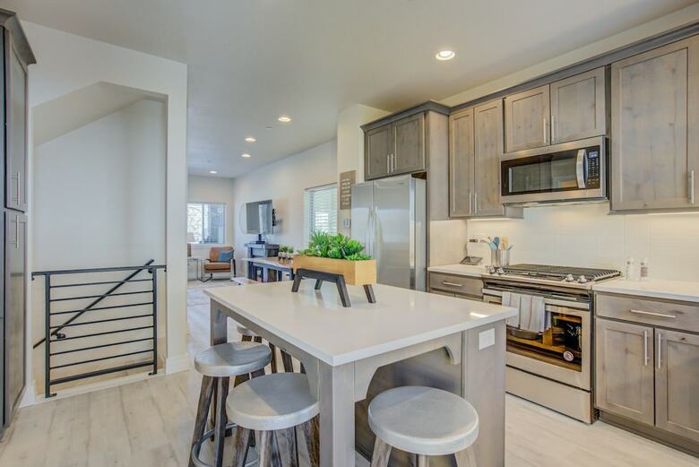 Apartamentos 4br Mnt Viewsmodern Urbanityrooftop Patio