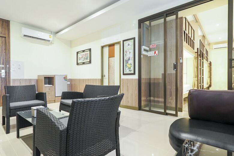 Hostal Oyo 781 Newravan Bangkok