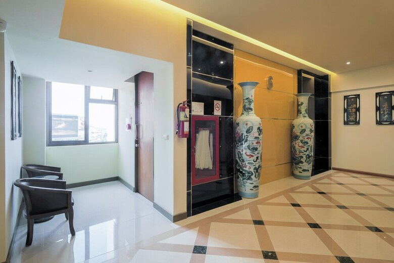 Hostal Oyo 781 Newravan Bangkok