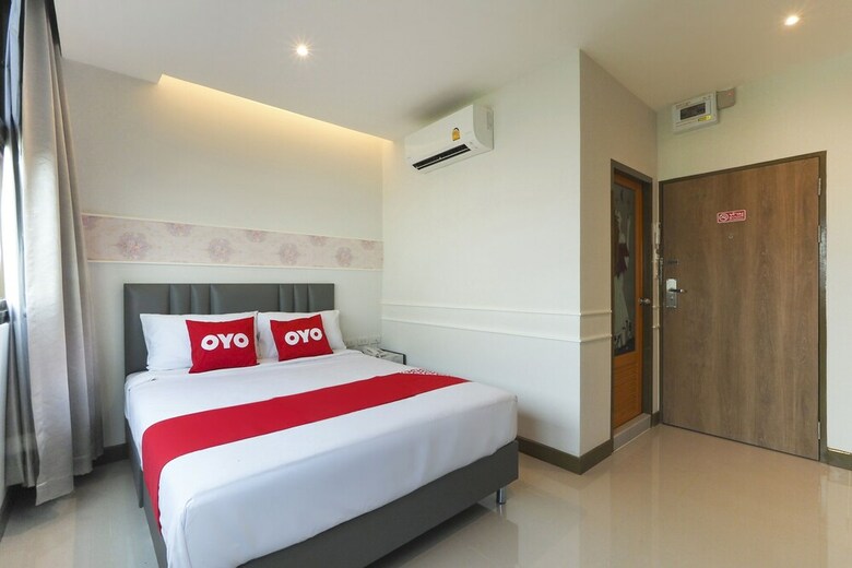 Hostal Oyo 781 Newravan Bangkok