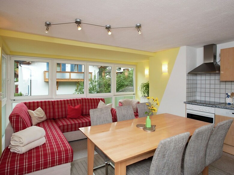 Classy Apartment With Balcony, Heating, Parking, Garden