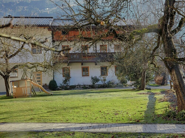 Spacious Apartment In Aschau Im Zillertal With Balcony