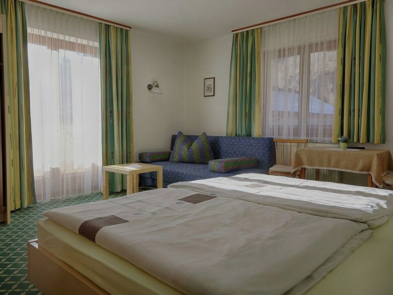 Spacious Apartment In Aschau Im Zillertal With Balcony