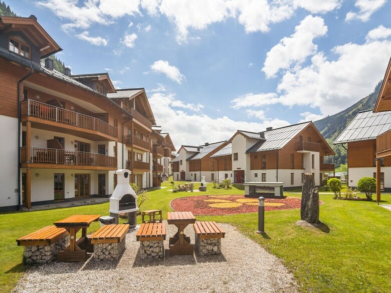Spacious Holiday Home In Tr�polach Near Ski Area