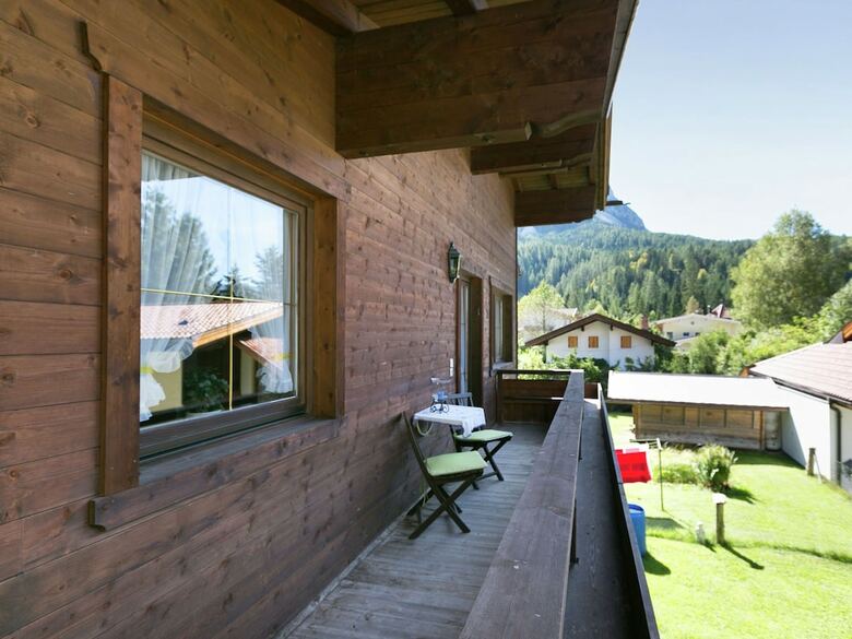 Vintage Apartment In Ehrwald With Roof Terrace