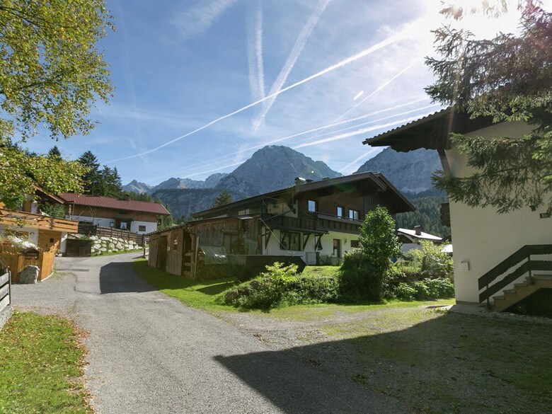 Vintage Apartment In Ehrwald With Roof Terrace