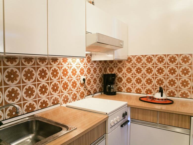 Pleasant Apartment With Sauna, Terrace,garden,darts, Parking