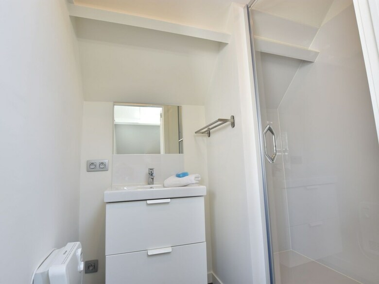 Luxury Villa In Sint-idesbald With Jacuzzi