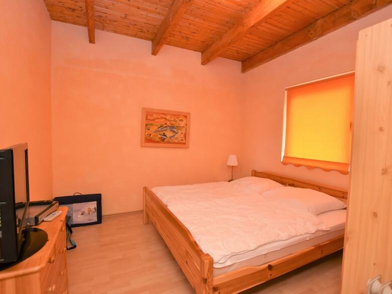 Cozy Bungalow Near Sea In Pepelow