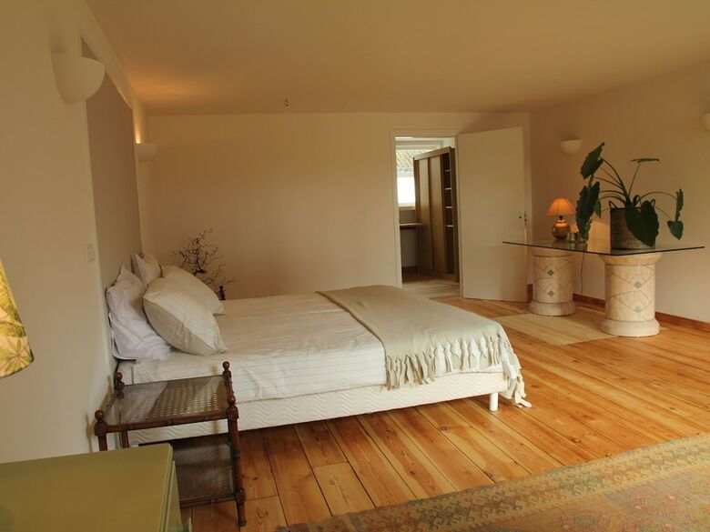 Luxurious Farmhouse In Rutten With Large Terrace