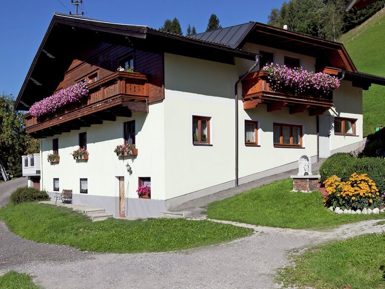 Beautiful Apartment In Wagrain Near Ski Area
