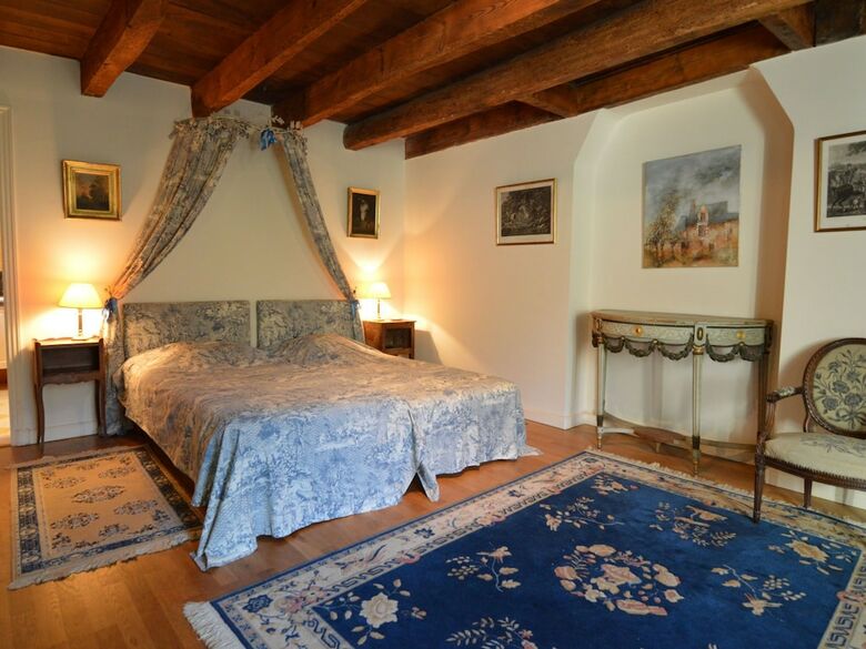 Spacious Holiday Home In Ass�rac With A Fenced Pond