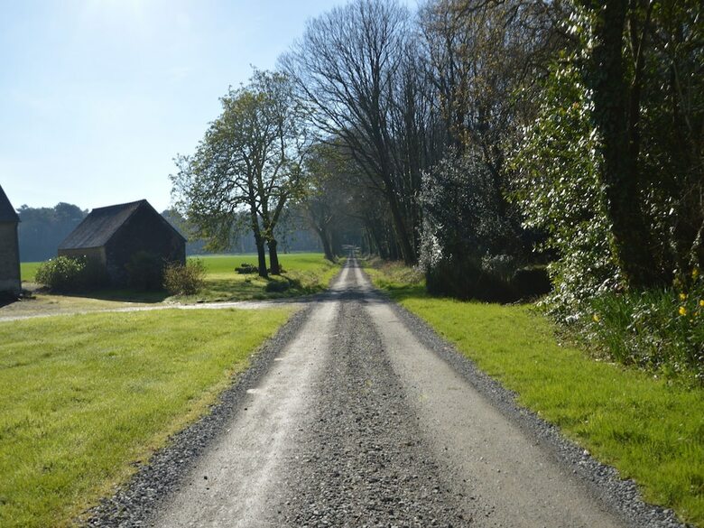 Spacious Holiday Home In Ass�rac With A Fenced Pond