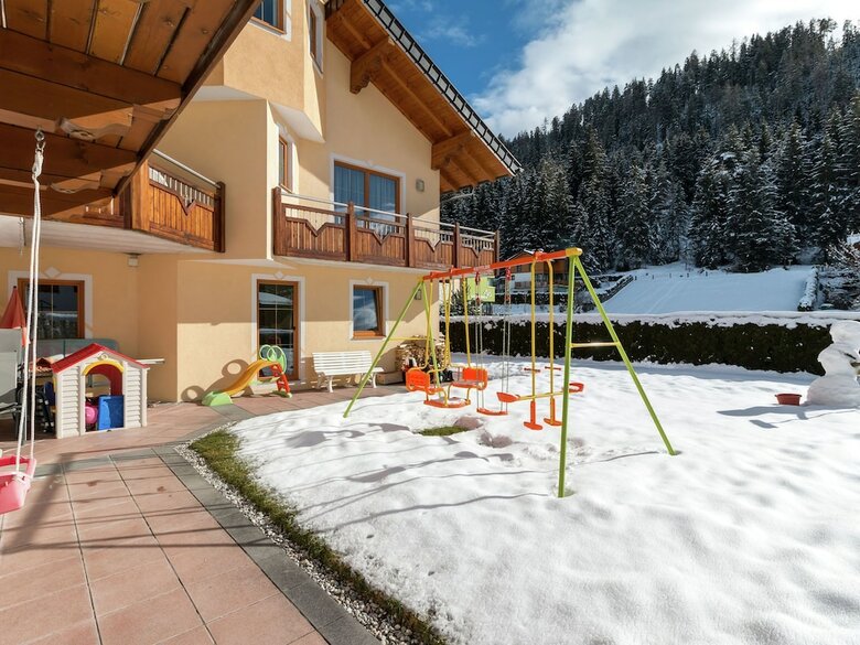 Modern Apartment Near Ski Area In Salzburger